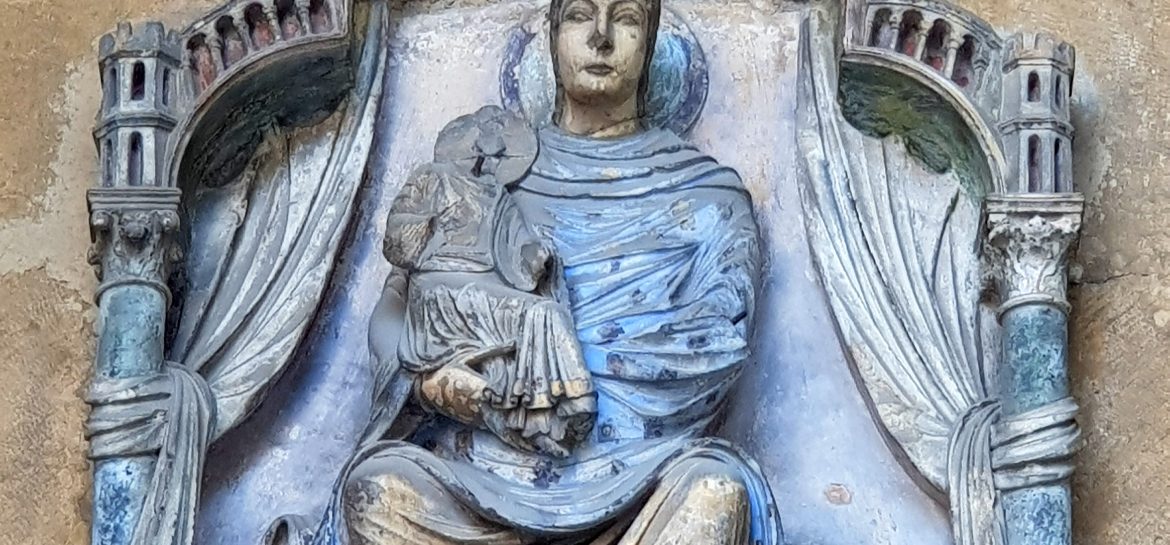 Cathédrale de Reims : Vierge en majesté