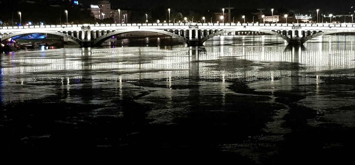 Lyon : courants dans le Rhône