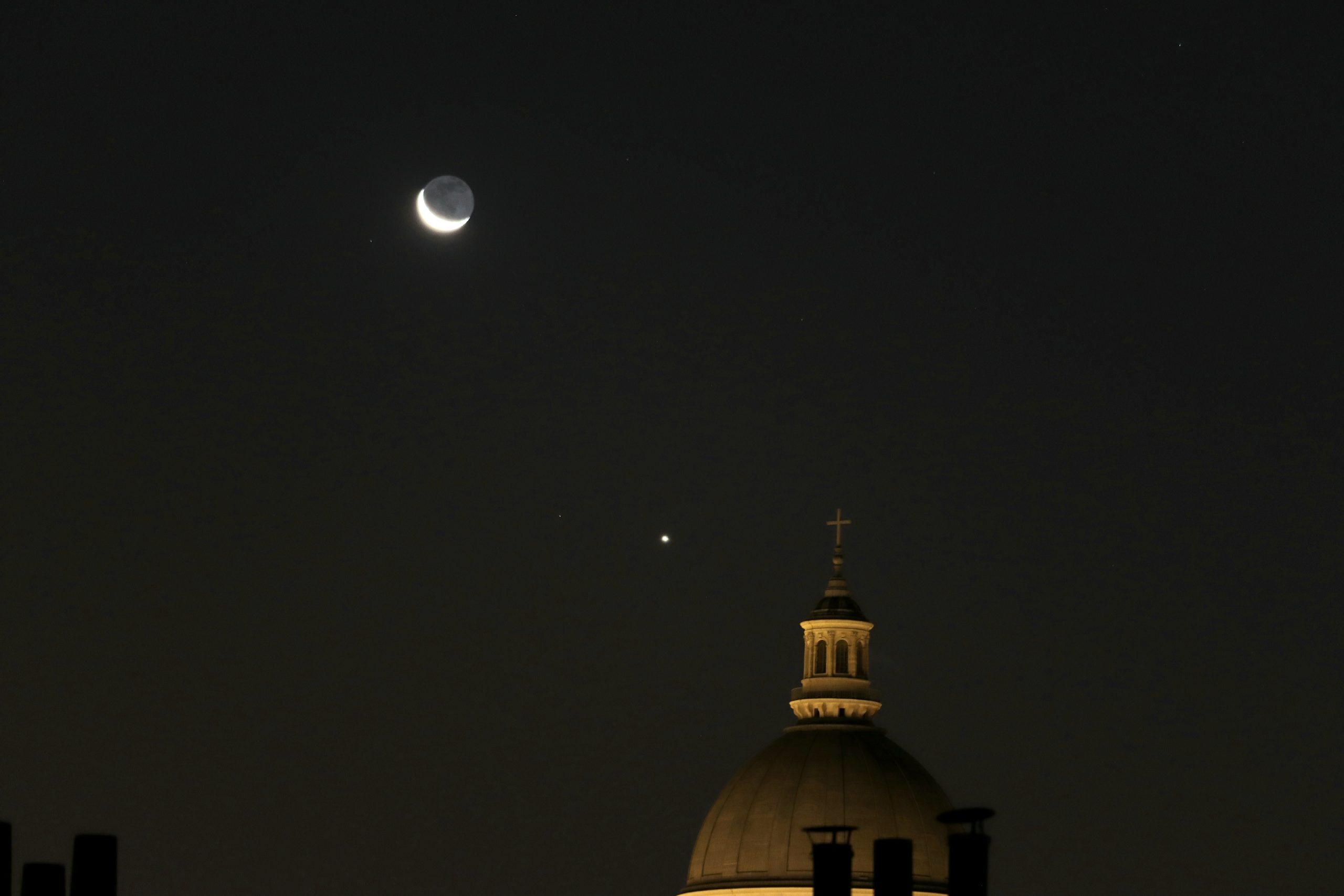 Lune, Vénus,  Panthéon