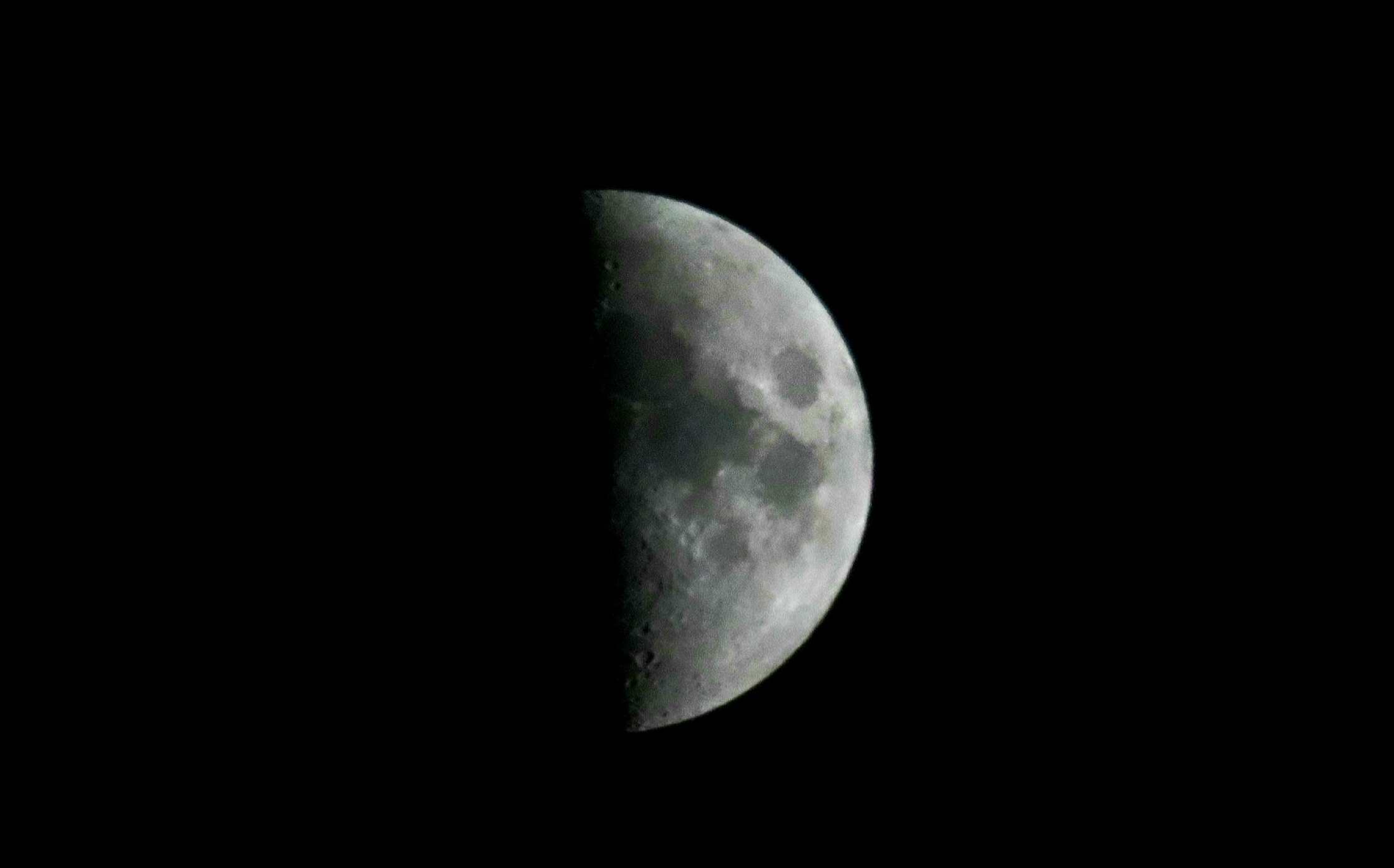 Demi-lune