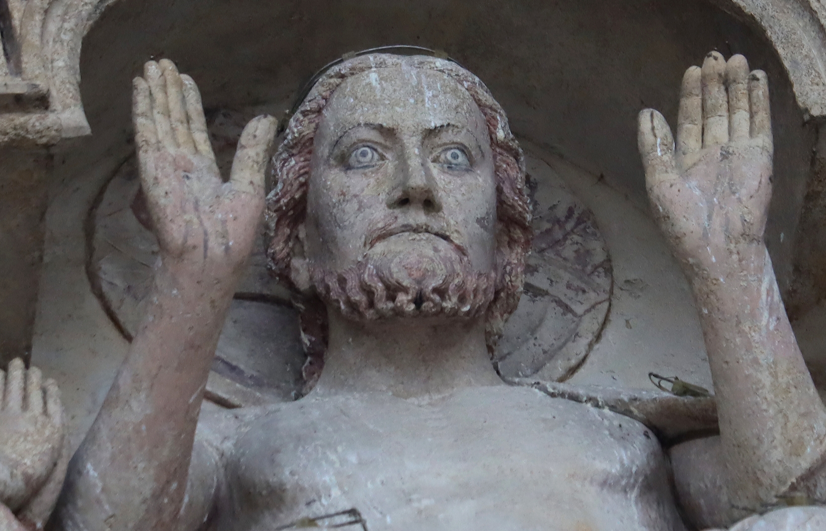 Christ aux stigmates et aux yeux bleus (Amiens)