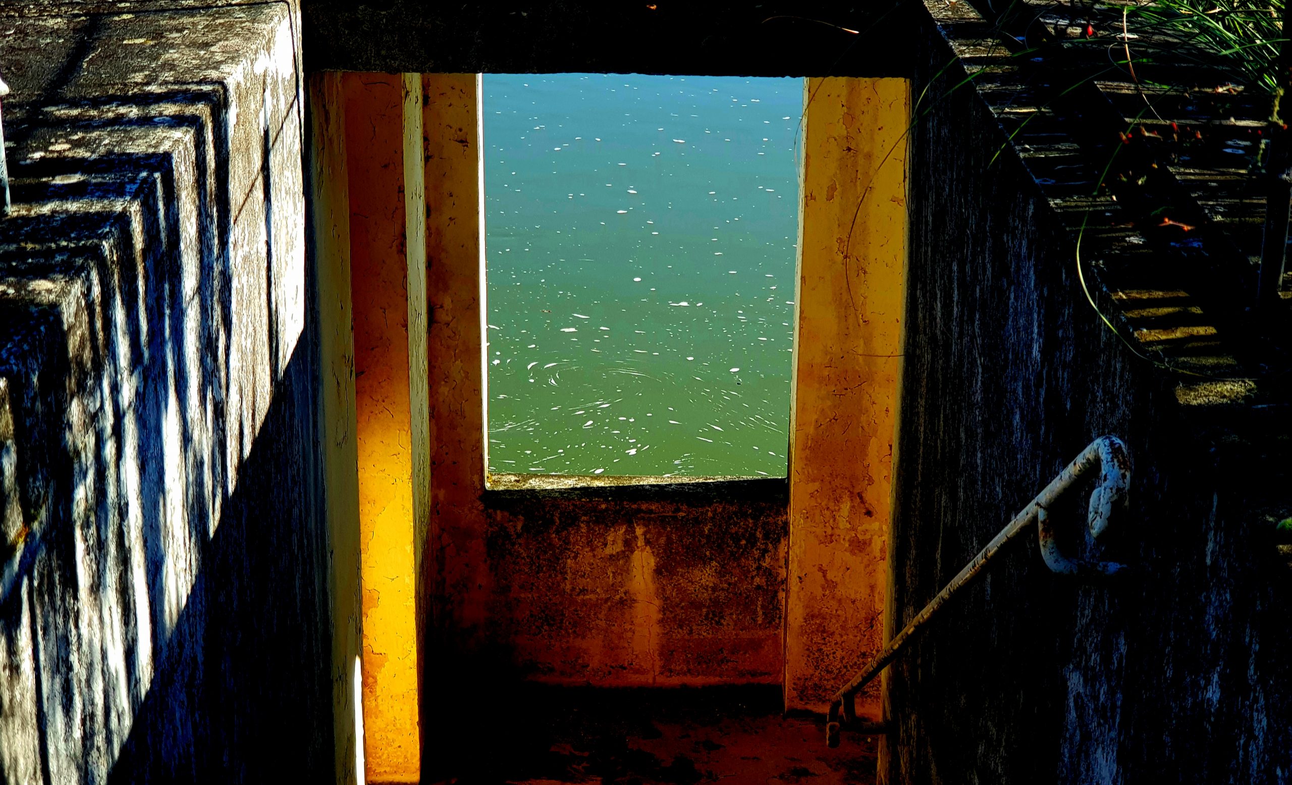 Au bout, la Seine