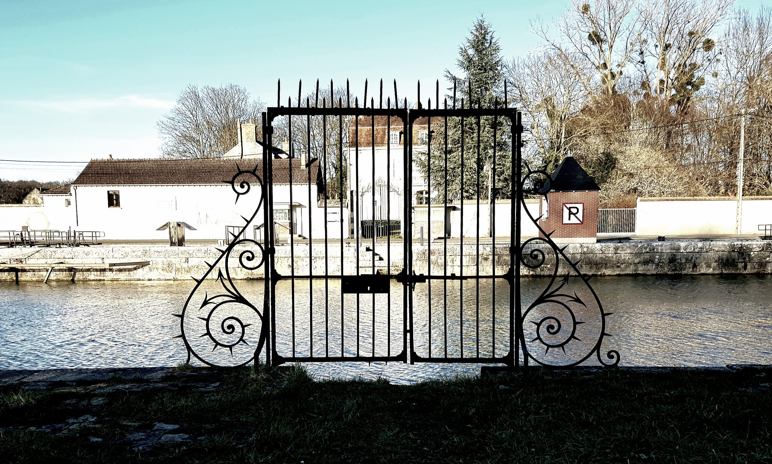 Porte sur le Loing