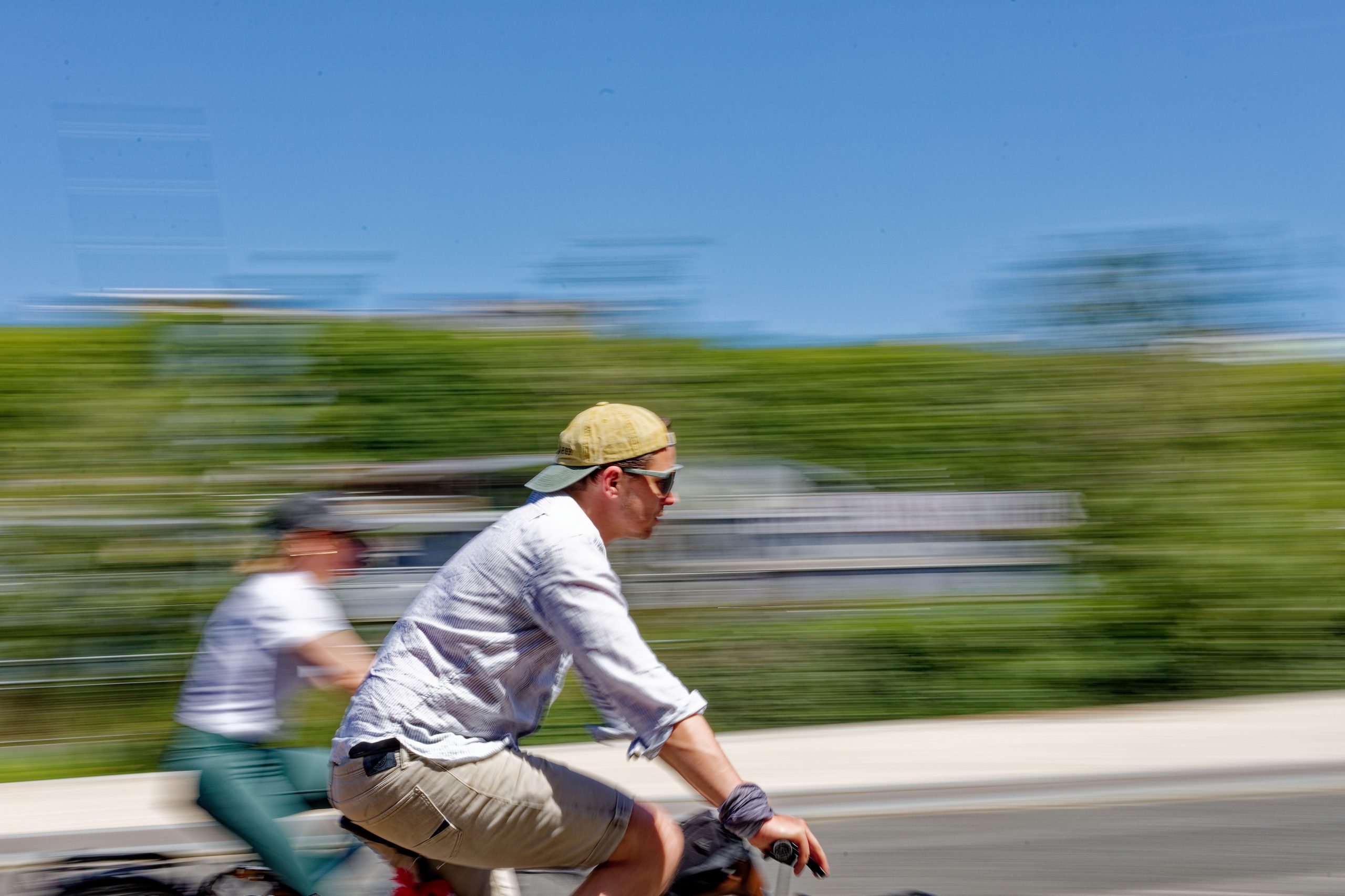 Cycliste sur les quais